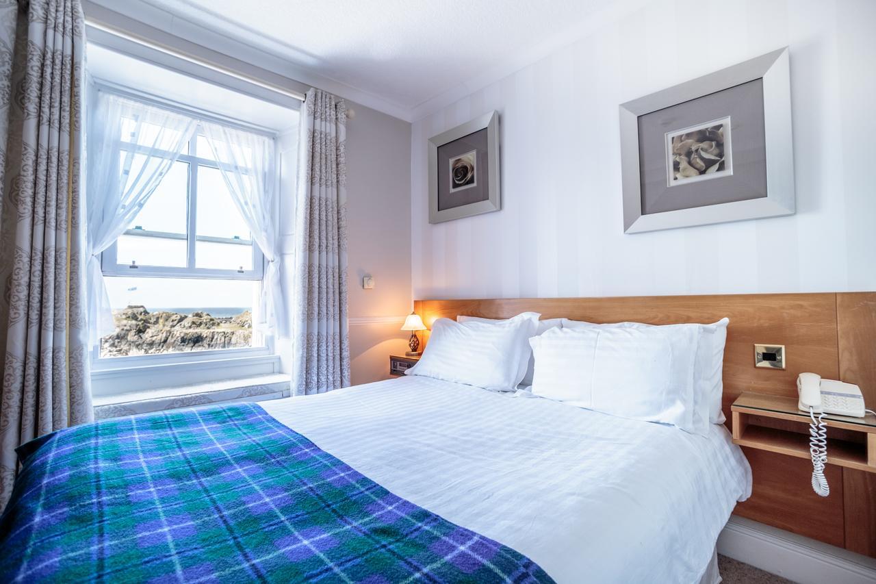 Hotel The Waterfront Portpatrick Exterior foto